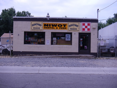 Niwot Feed and Rental